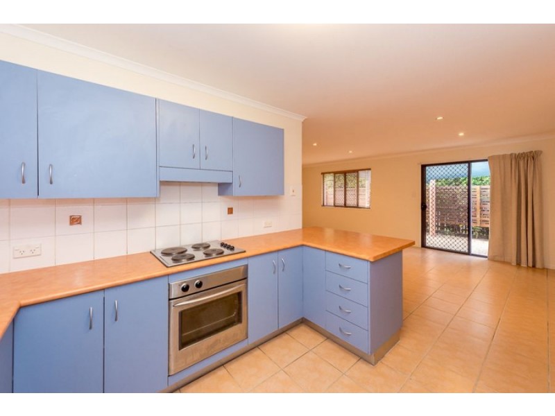 42 Ann Street, South Gladstone QLD 4680