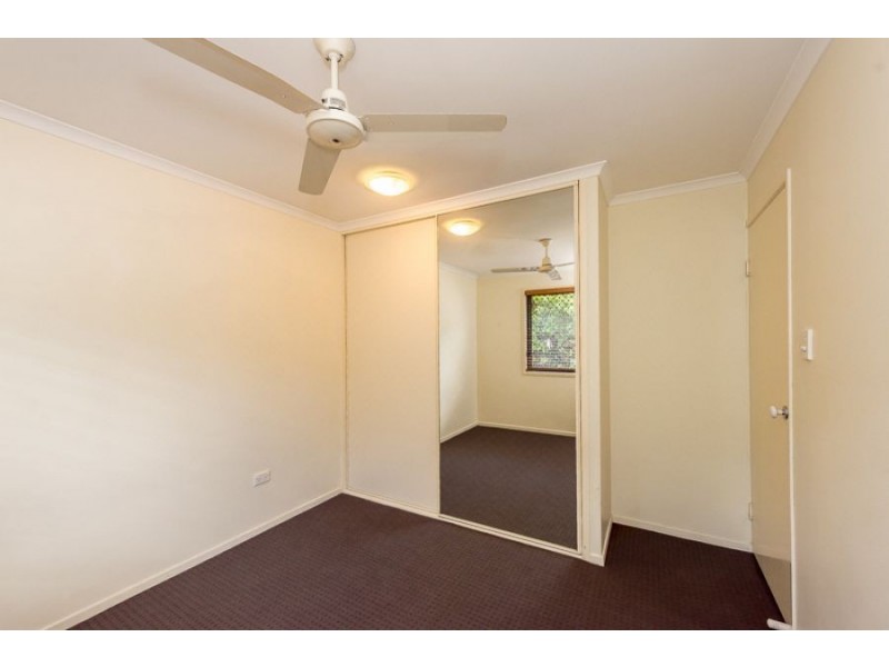 42 Ann Street, South Gladstone QLD 4680