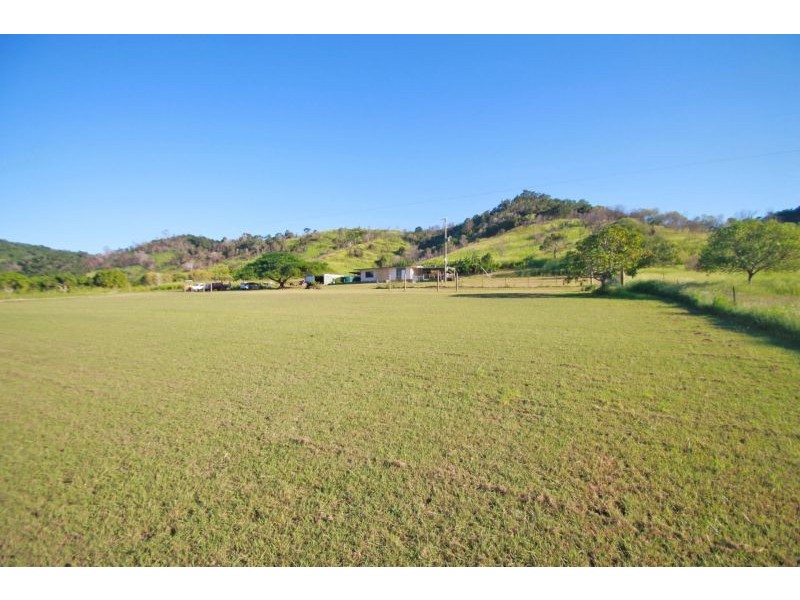 227 Spring Valley Road, West Stowe QLD 4680