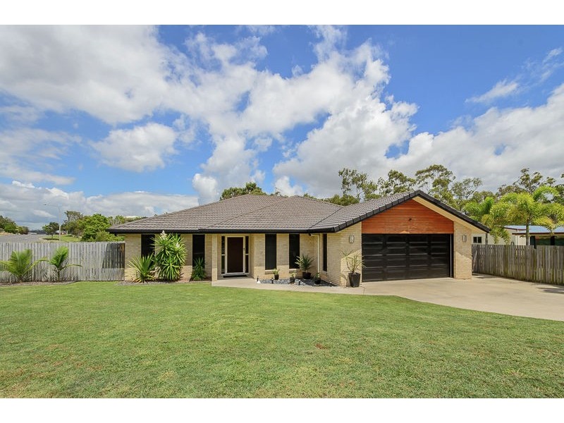 110 Col Brown Avenue, Clinton QLD 4680