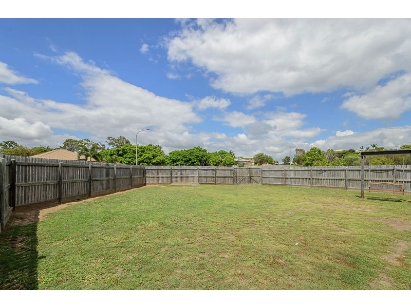 110 Col Brown Avenue, Clinton QLD 4680