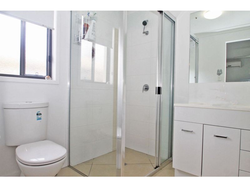 32 Bottlebrush Drive, Kirkwood QLD 4680