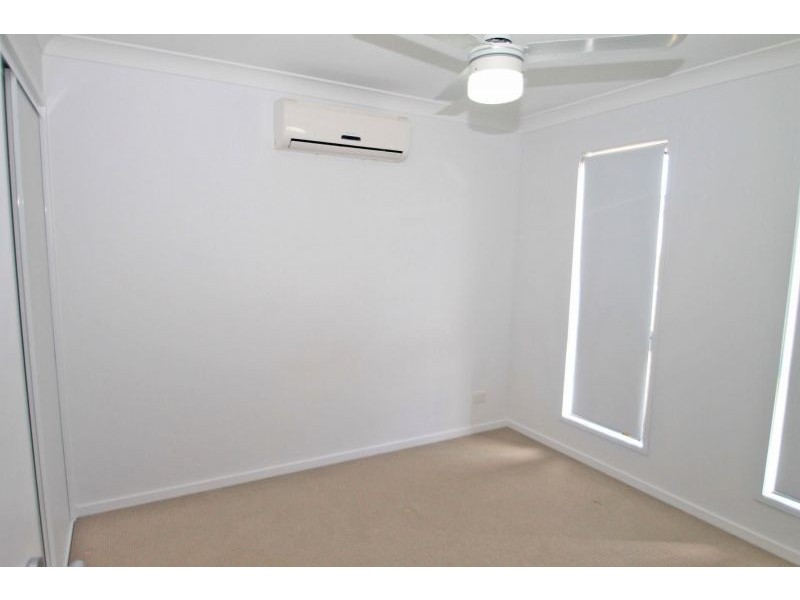 32 Bottlebrush Drive, Kirkwood QLD 4680