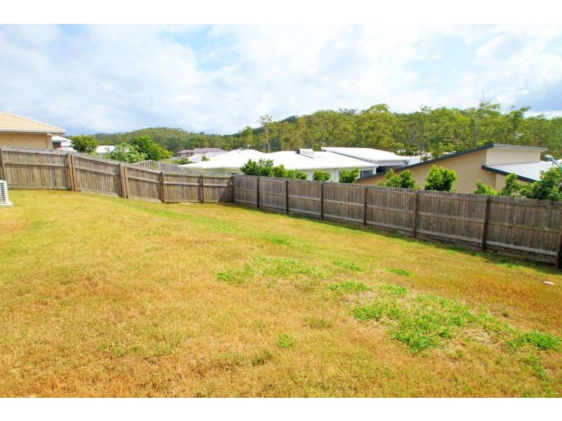 32 Bottlebrush Drive, Kirkwood QLD 4680