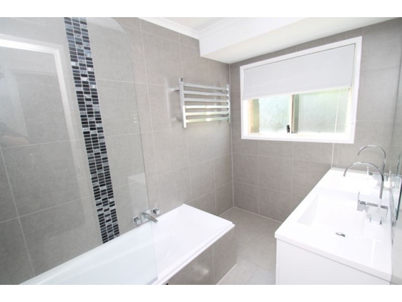 6 DAYDREAM DRIVE, Clinton QLD 4680