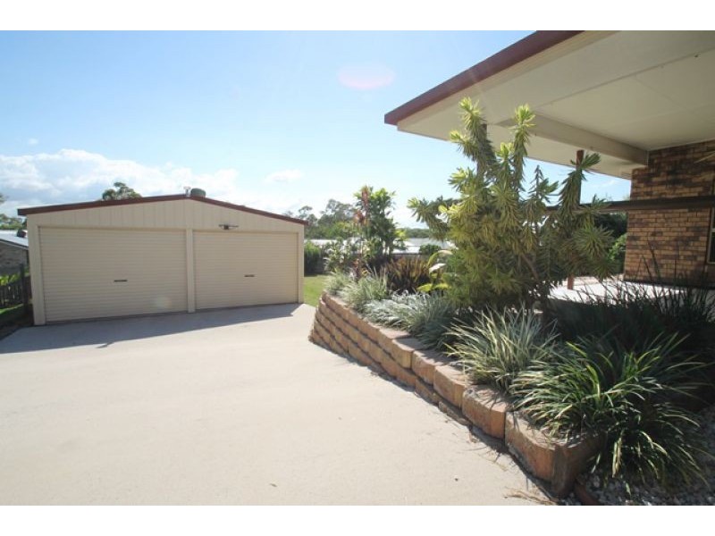 6 DAYDREAM DRIVE, Clinton QLD 4680