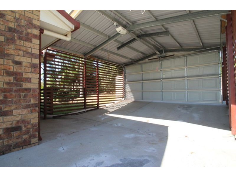 6 DAYDREAM DRIVE, Clinton QLD 4680