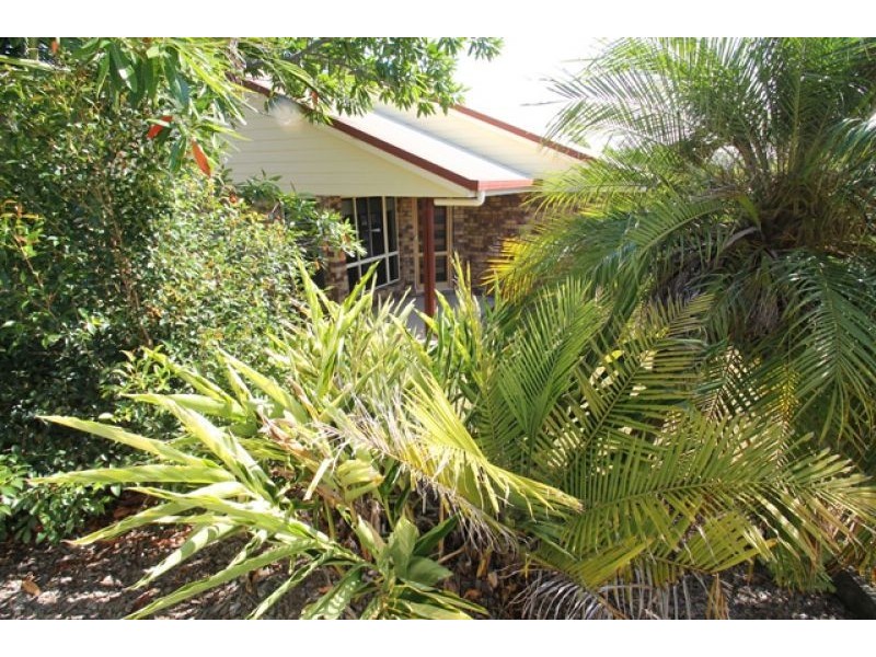 6 DAYDREAM DRIVE, Clinton QLD 4680