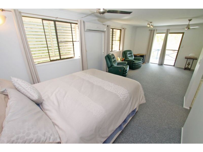 14 Saggitarius Street, River Ranch QLD 4680