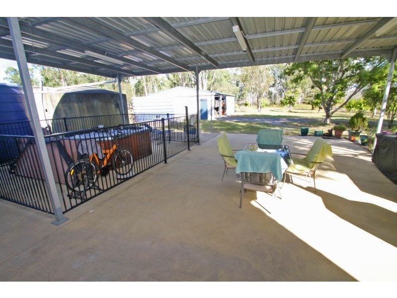 14 Saggitarius Street, River Ranch QLD 4680
