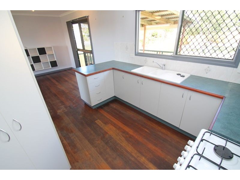 25 Watt Street, West Gladstone QLD 4680