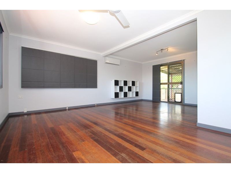 25 Watt Street, West Gladstone QLD 4680