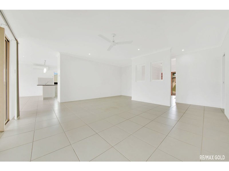 16 Wyara Close, Clinton QLD 4680