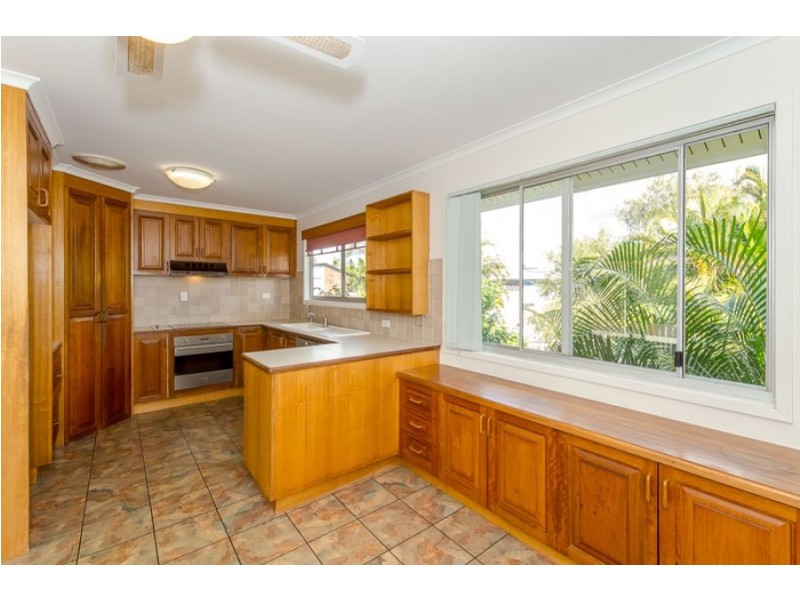 109 Tarcoola Drive, Boyne Island QLD 4680
