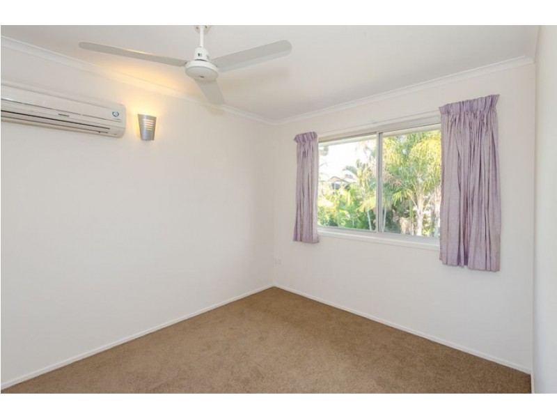 109 Tarcoola Drive, Boyne Island QLD 4680