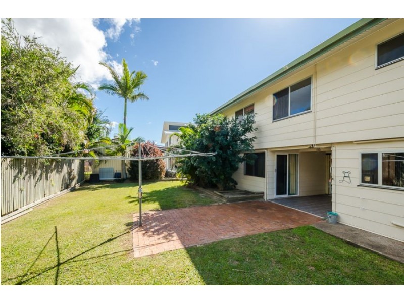 109 Tarcoola Drive, Boyne Island QLD 4680