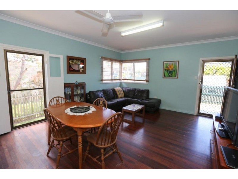 5 Ailsa Street, West Gladstone QLD 4680