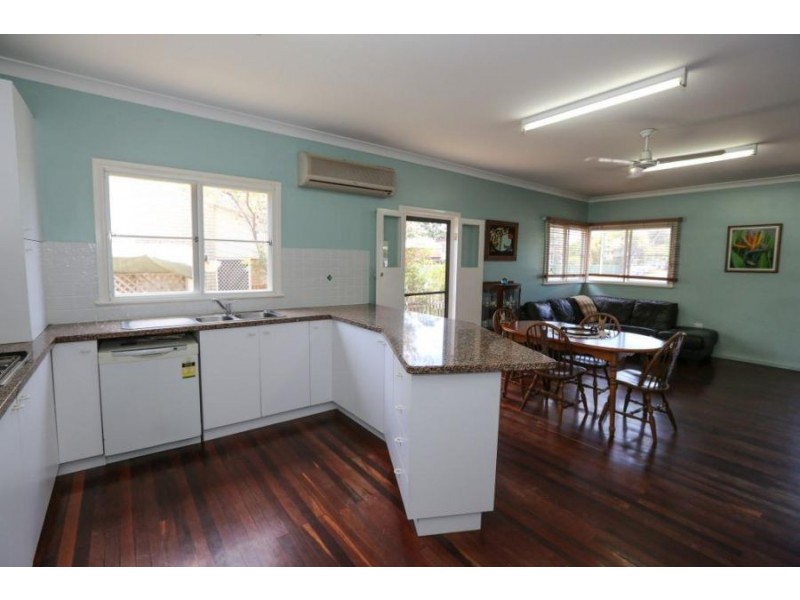 5 Ailsa Street, West Gladstone QLD 4680