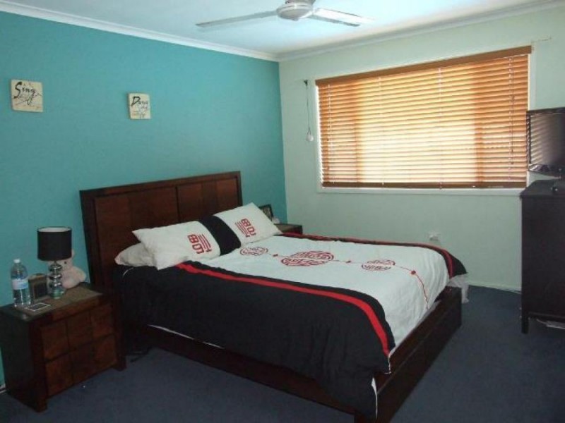 13 Streeter Street, Clinton QLD 4680