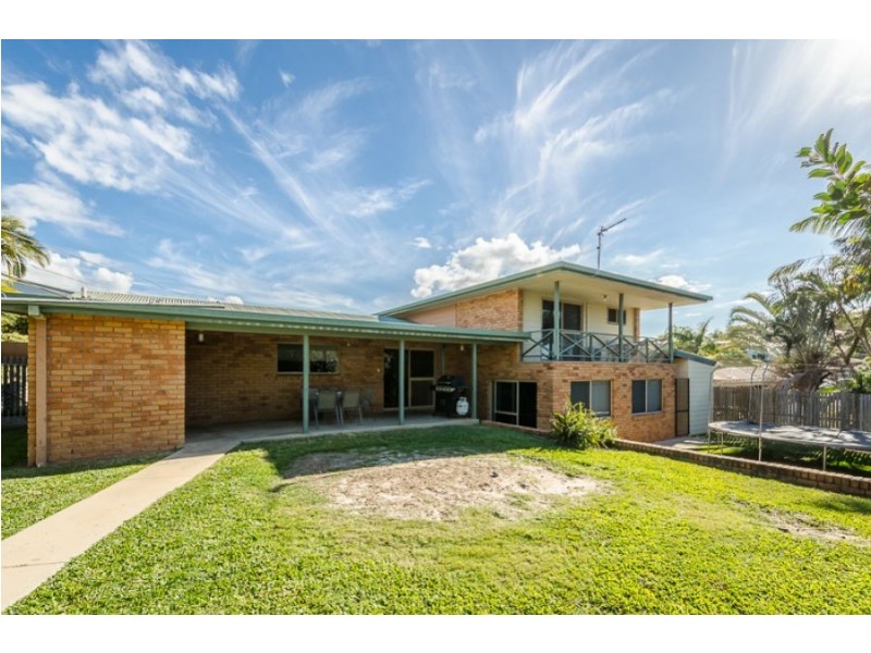 12 McIver Road, Clinton QLD 4680