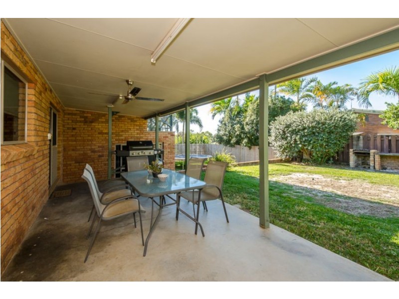 12 McIver Road, Clinton QLD 4680