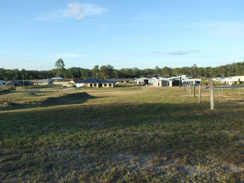 22 Jillaroo Close, Benaraby QLD 4680