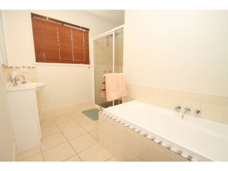 10 Stitt Close, Glen Eden QLD 4680