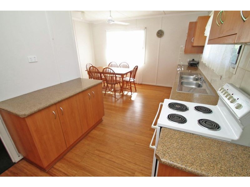 24 Bell Street, Barney Point QLD 4680