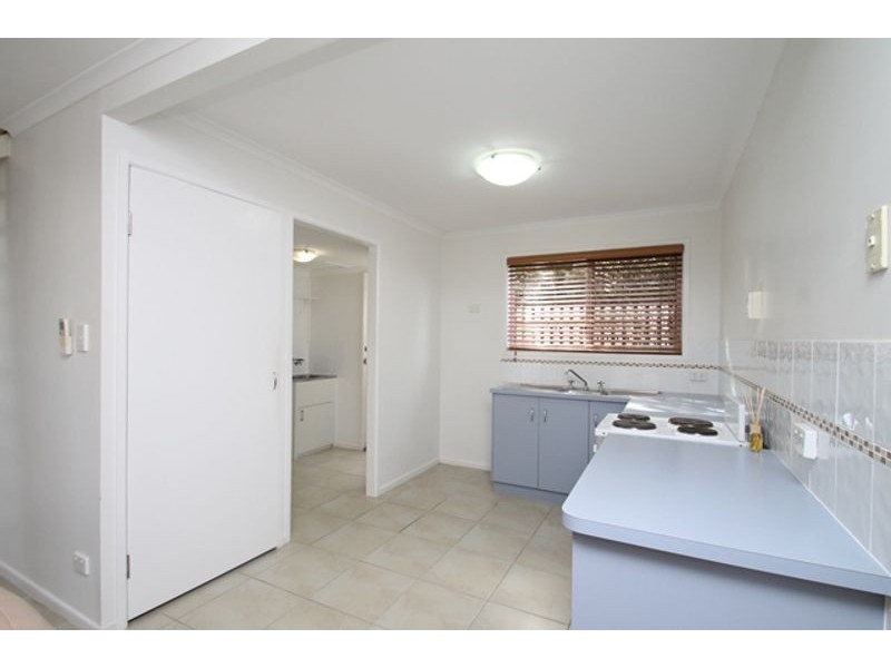 2/15 Ann Street, South Gladstone QLD 4680