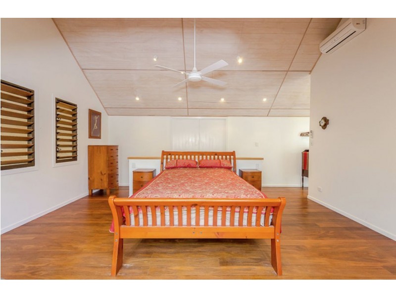 8 Longreach Court, Tannum Sands QLD 4680