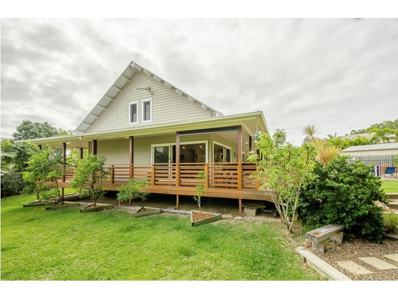 8 Longreach Court, Tannum Sands QLD 4680