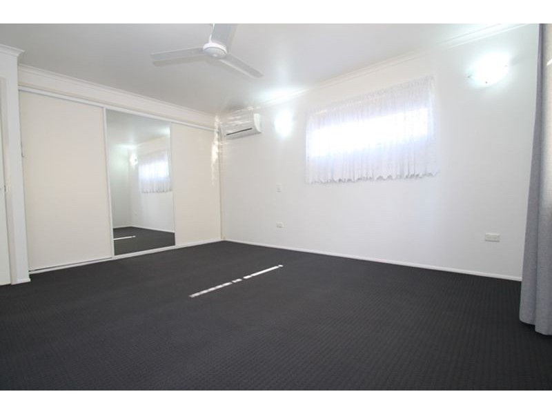 20 Aquarius Street, Clinton QLD 4680