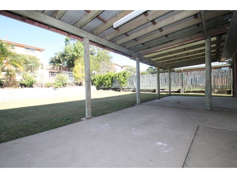 20 Aquarius Street, Clinton QLD 4680