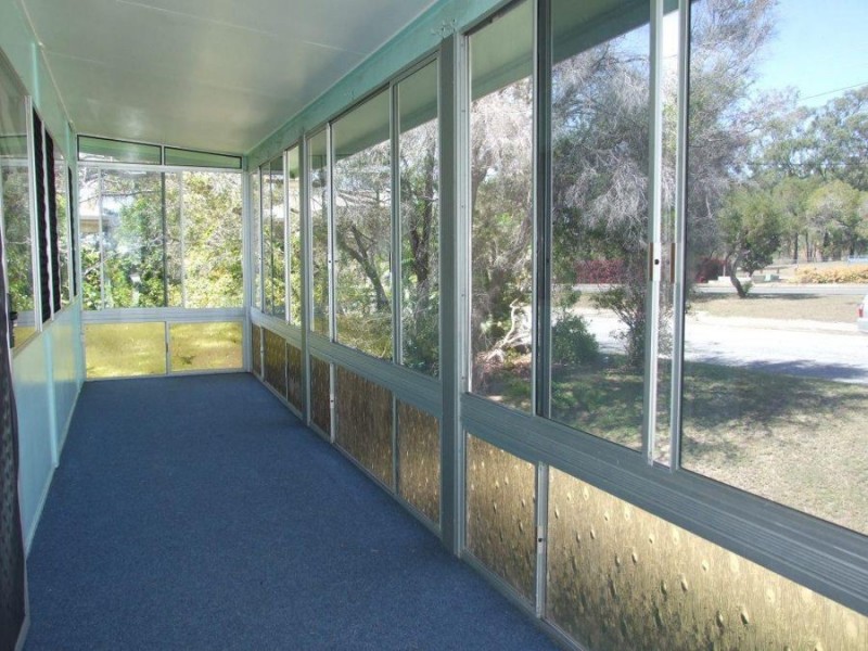 33 Philip Street, South Gladstone QLD 4680