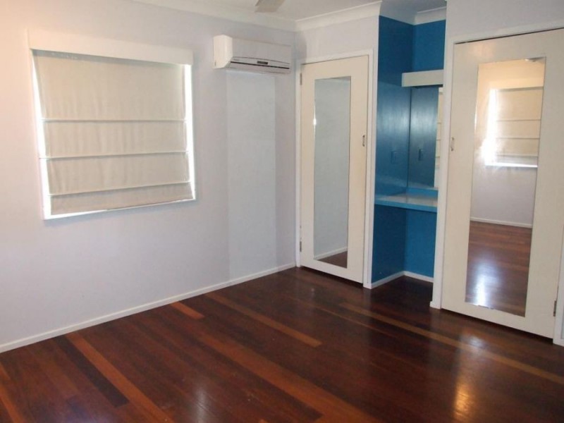 33 Philip Street, South Gladstone QLD 4680