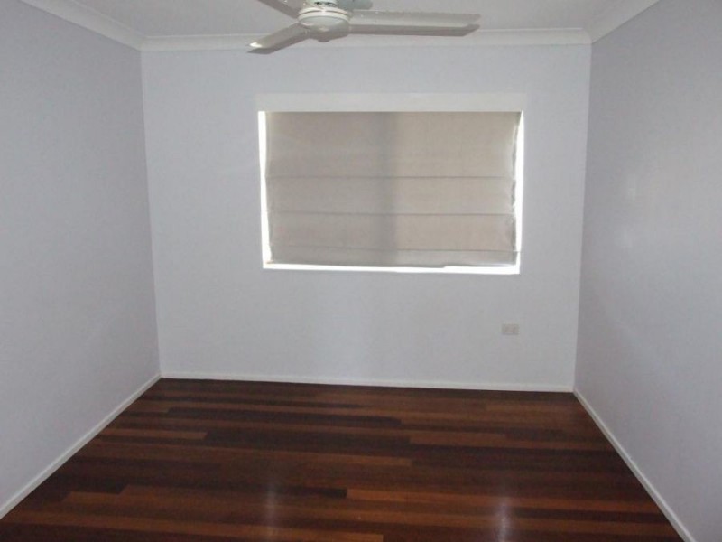 33 Philip Street, South Gladstone QLD 4680