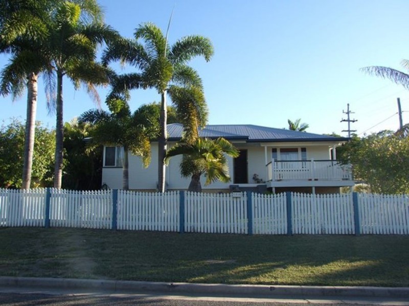 221 Auckland Street, South Gladstone QLD 4680