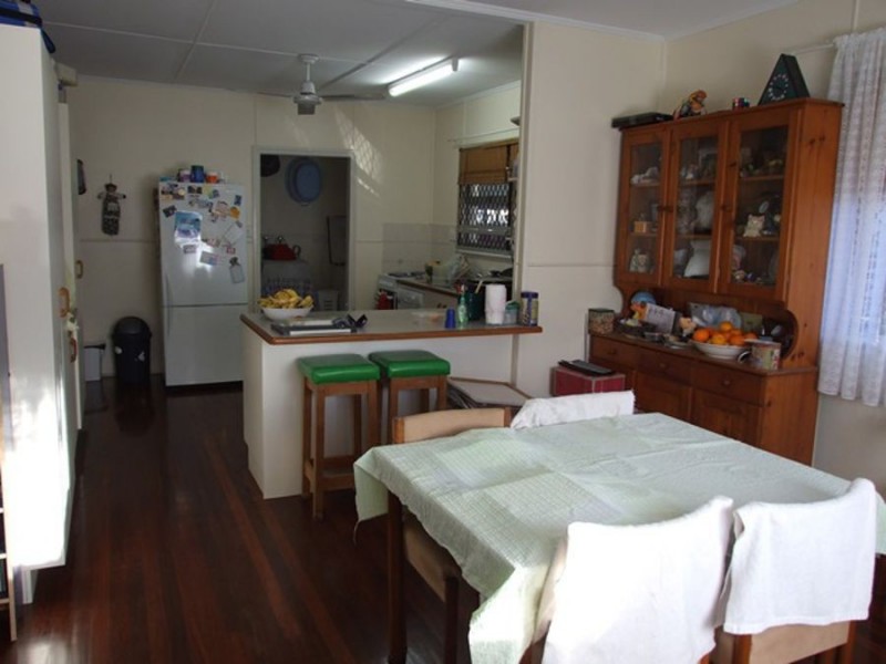 221 Auckland Street, South Gladstone QLD 4680