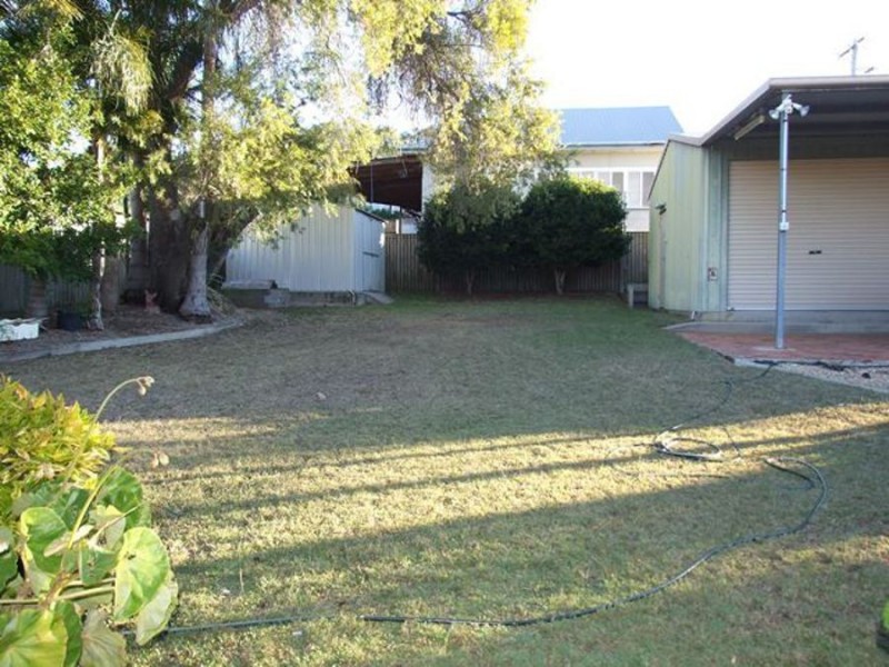 221 Auckland Street, South Gladstone QLD 4680