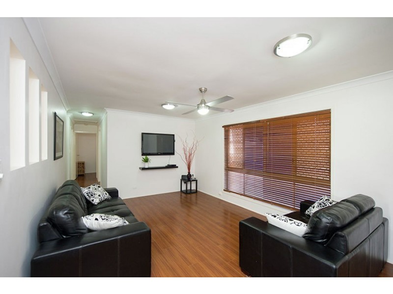 12 Satinay Street, New Auckland QLD 4680