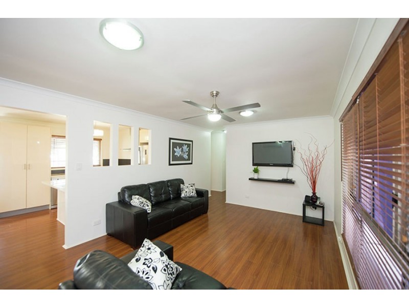 12 Satinay Street, New Auckland QLD 4680