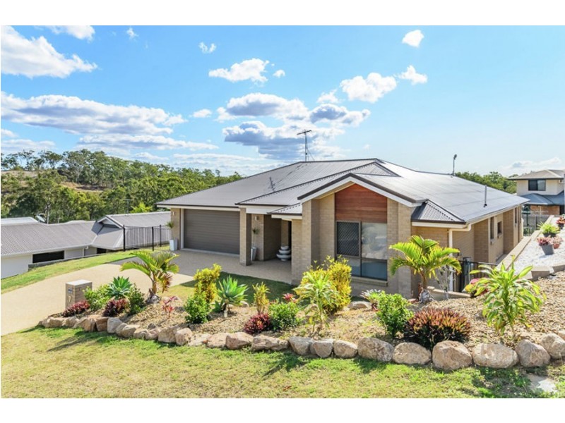7 Cressbrook Street, Clinton QLD 4680