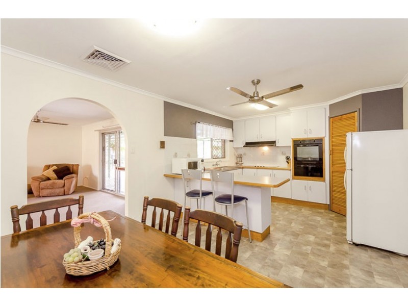 1 Illawong Ct, Glen Eden QLD 4680