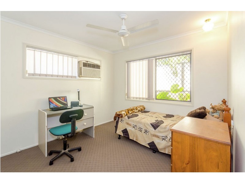 1 Illawong Ct, Glen Eden QLD 4680