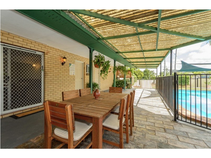 1 Illawong Ct, Glen Eden QLD 4680