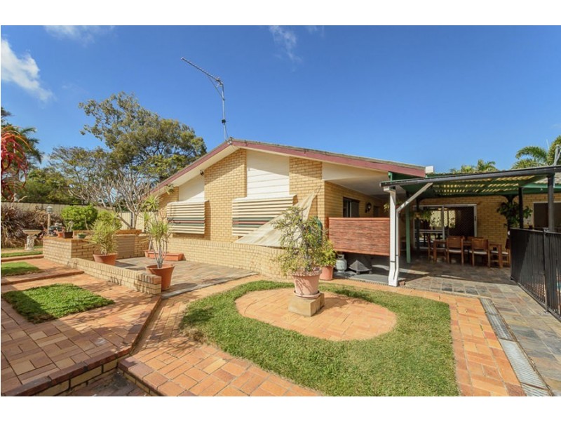 1 Illawong Ct, Glen Eden QLD 4680