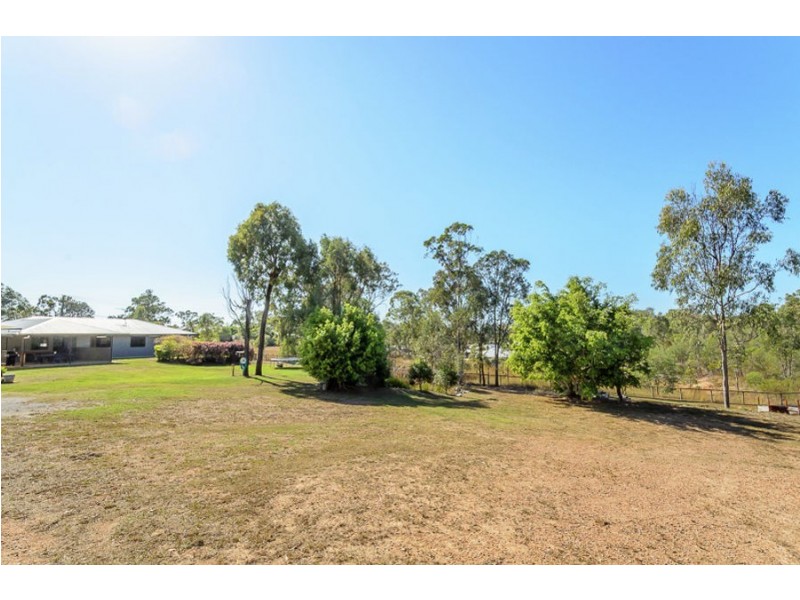 12 Ronald Crescent, Benaraby QLD 4680