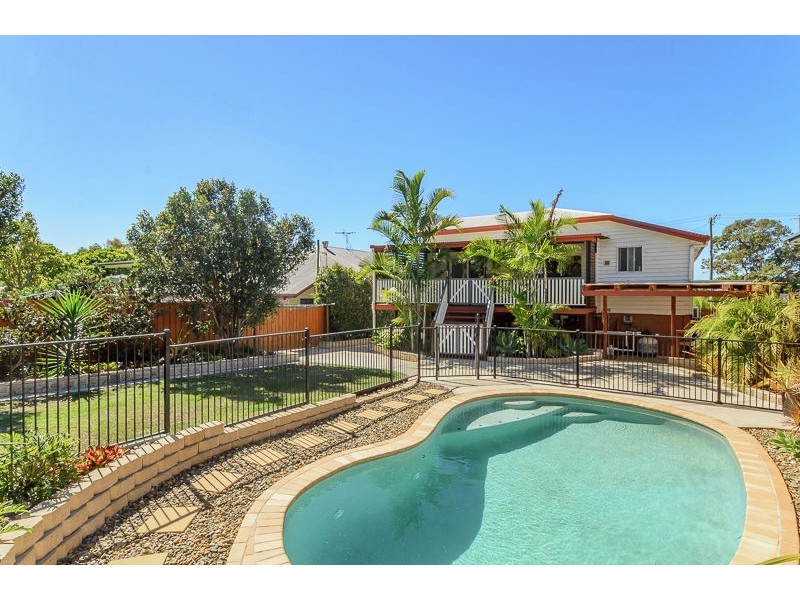 11 Buller Street, South Gladstone QLD 4680