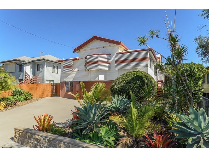 11 Buller Street, South Gladstone QLD 4680