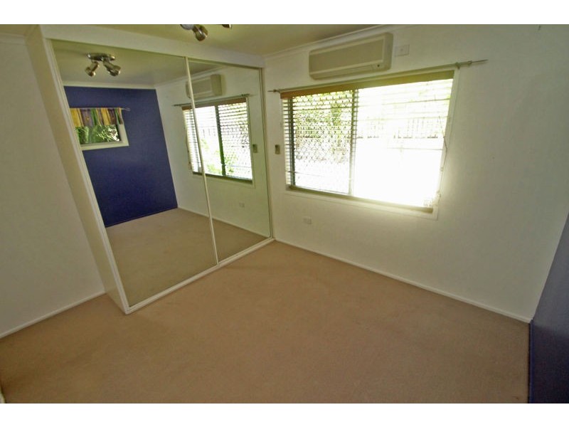 15 Anderson Street, Clinton QLD 4680